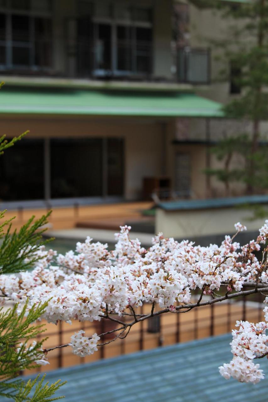 Sakunami Onsen Yuzukushi Salon Ichinobo Sendai Exteriör bild