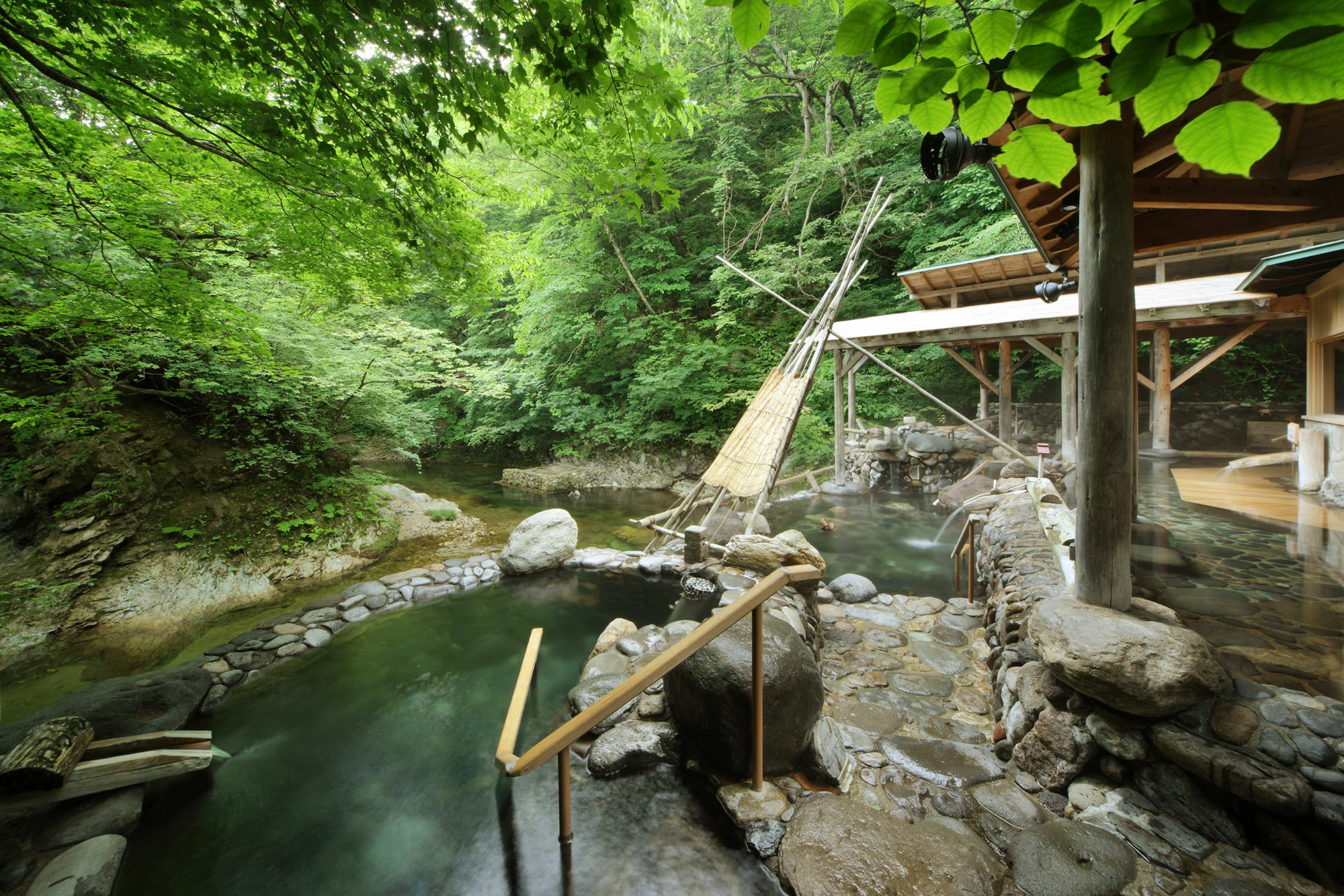 Sakunami Onsen Yuzukushi Salon Ichinobo Sendai Exteriör bild